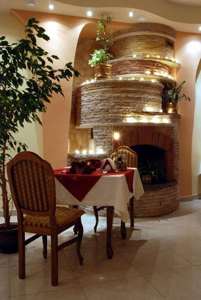 Secession Hotel Leczna Экстерьер фото