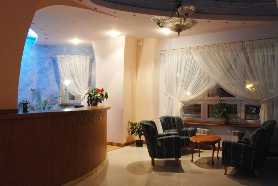 Secession Hotel Leczna Экстерьер фото